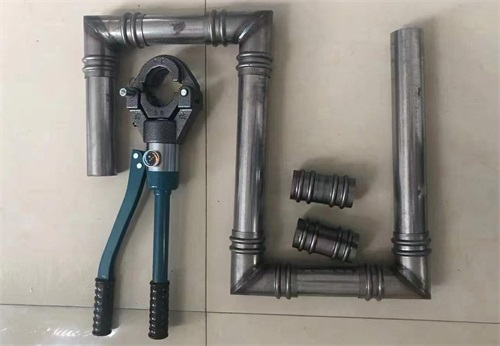 黔南承台冷却管
